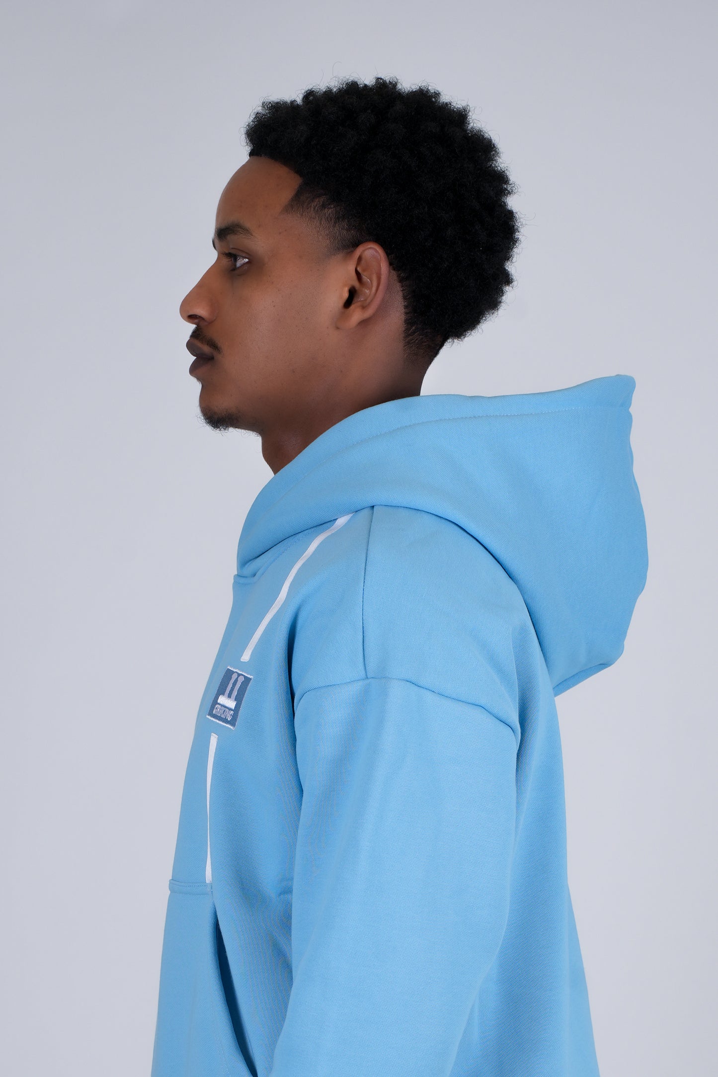 CROPPED HOODIE - BABY BLUE
